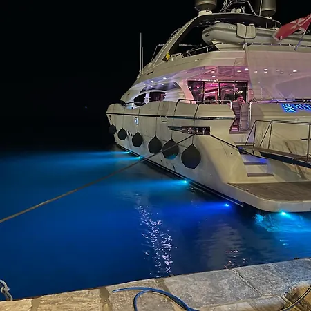 Sea Views - Marble Palace - 2 Floors Apartamento Tínos