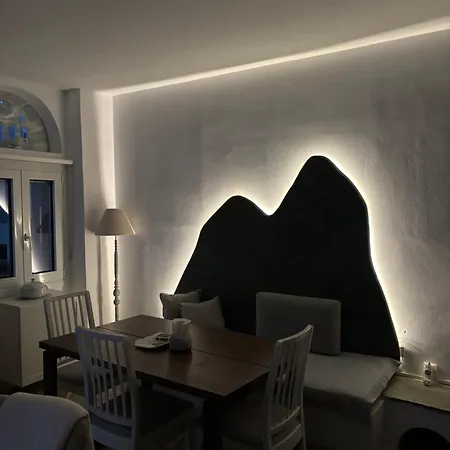 Sea Views - Marble Palace - 2 Floors Apartamento Tínos