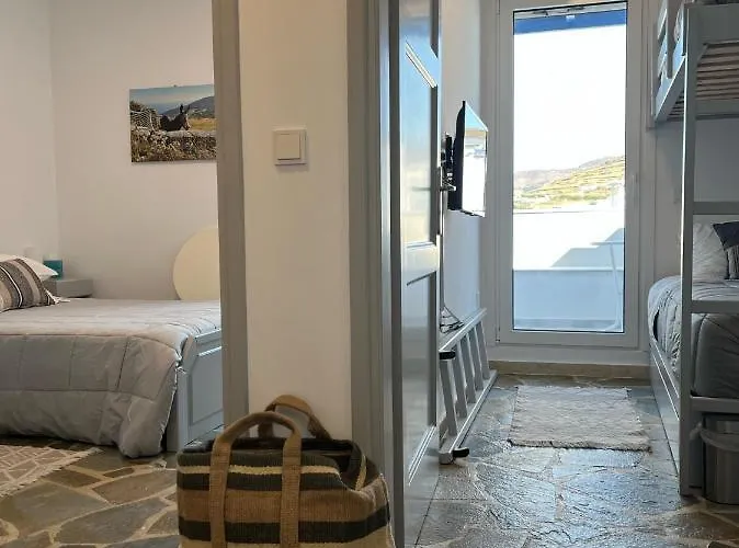 Sea Views - Marble Palace - 2 Floors Lejlighed Tínos